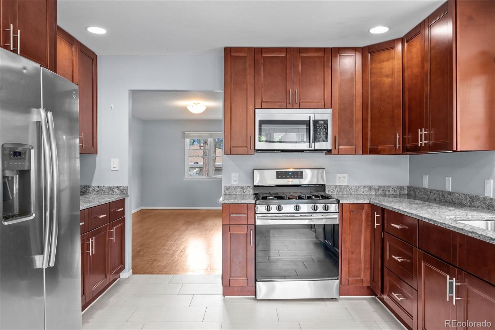 MLS Image #17 for 6749 s foresthill street,littleton, Colorado