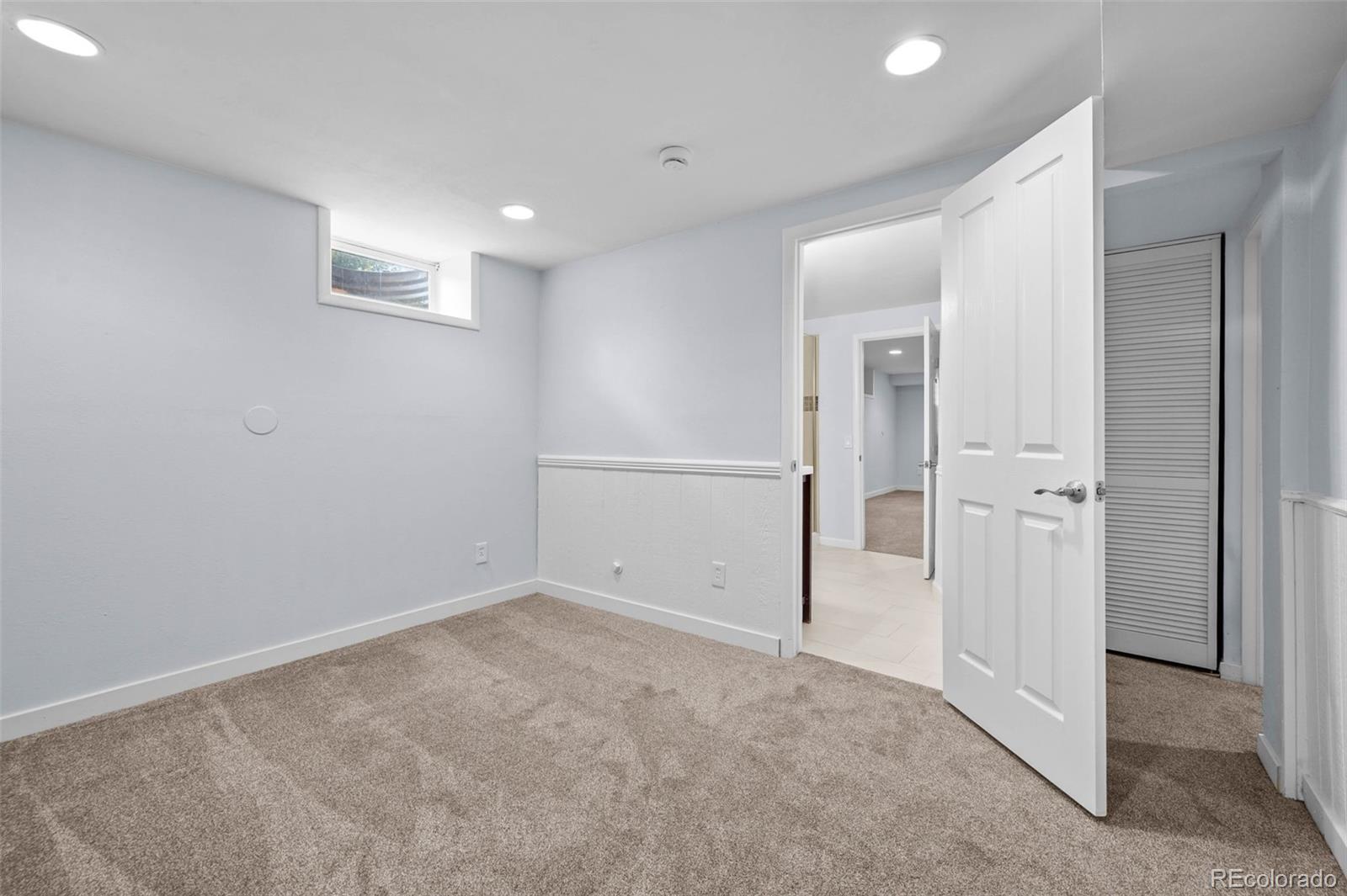 MLS Image #25 for 6749 s foresthill street,littleton, Colorado