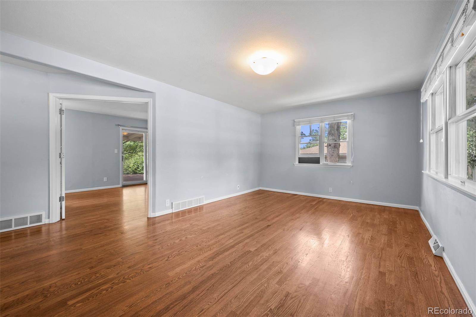 MLS Image #7 for 6749 s foresthill street,littleton, Colorado