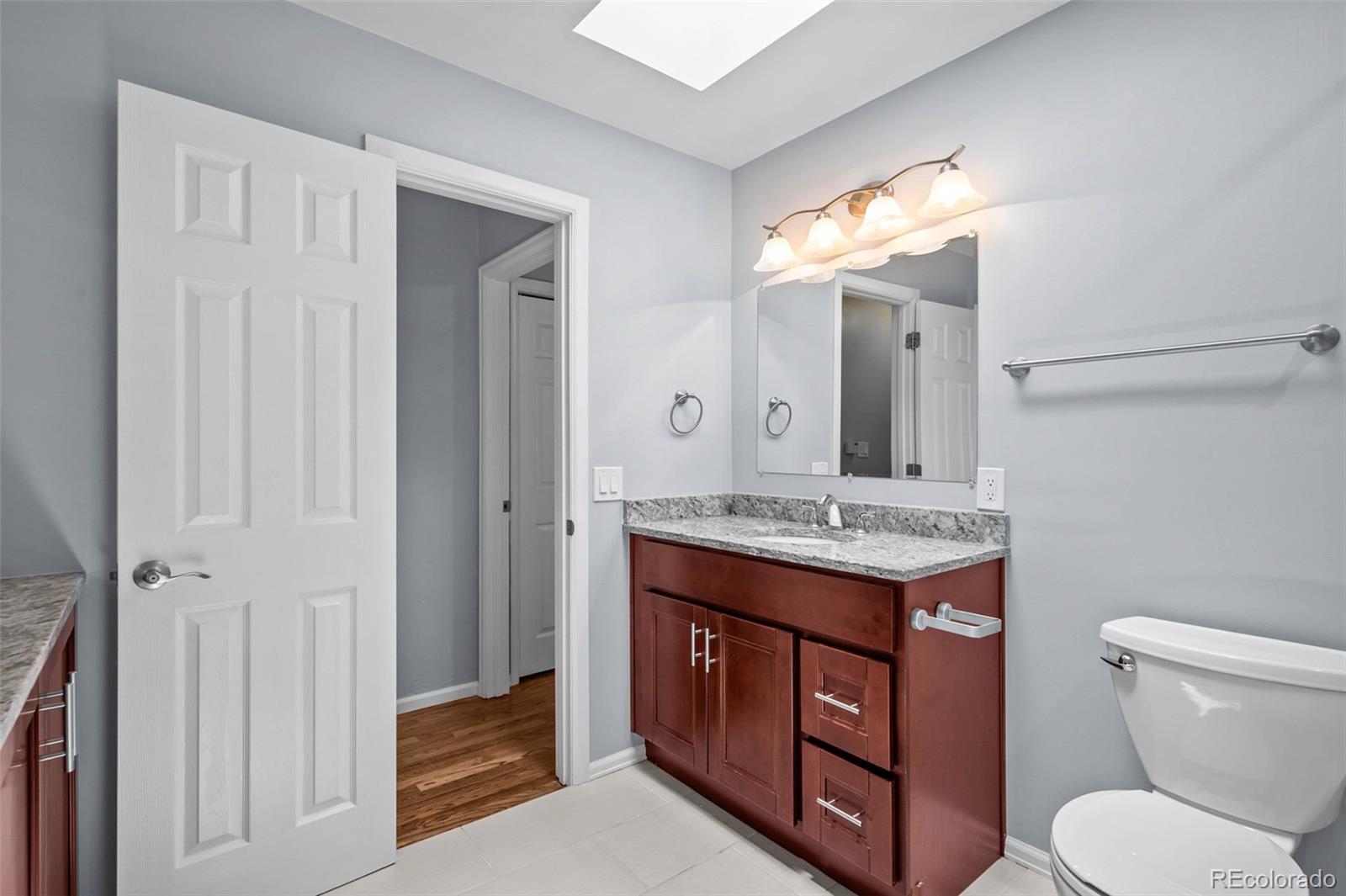 MLS Image #9 for 6749 s foresthill street,littleton, Colorado