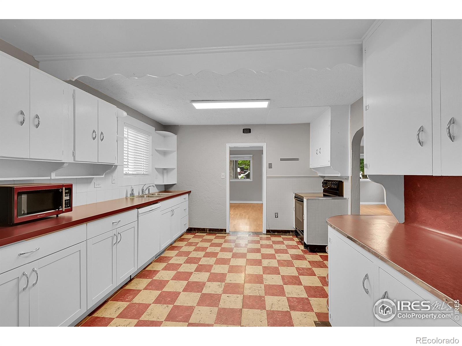 MLS Image #10 for 746  sumner street,longmont, Colorado