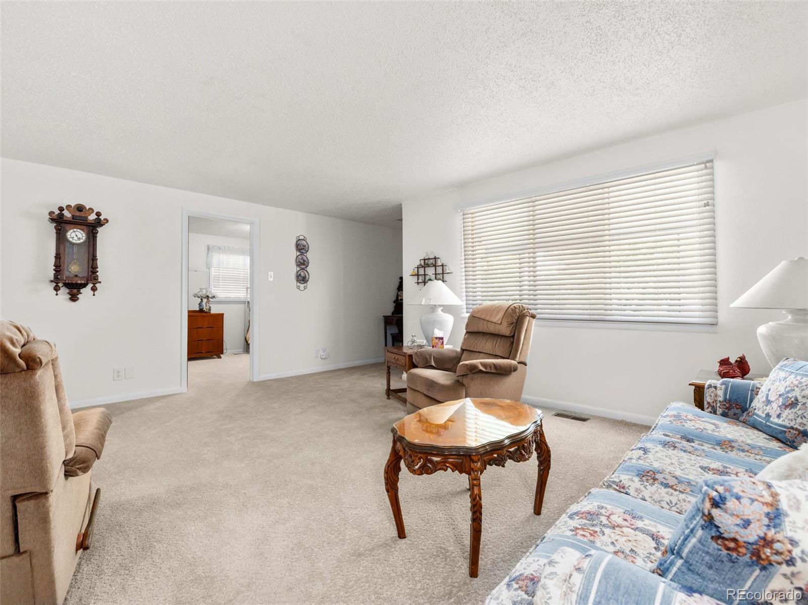 MLS Image #5 for 605  cherry lane,pueblo, Colorado