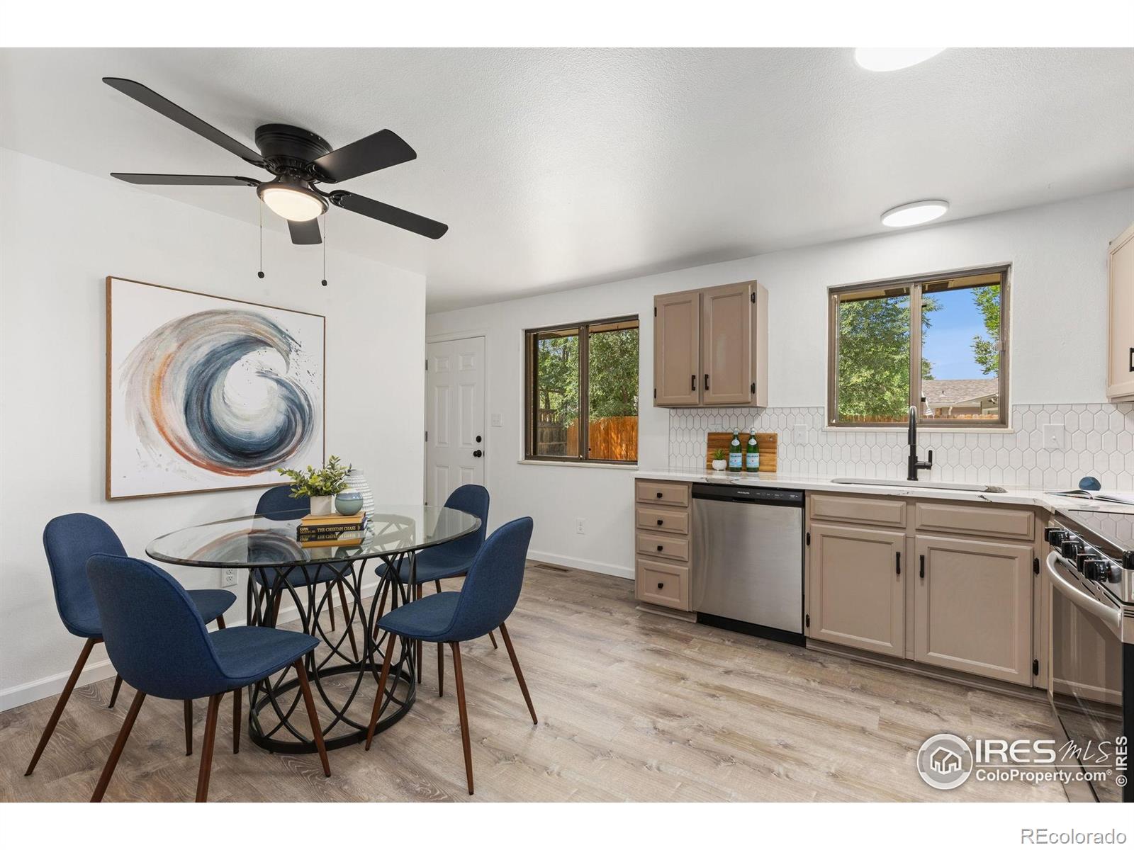MLS Image #7 for 530  mount evans street,longmont, Colorado