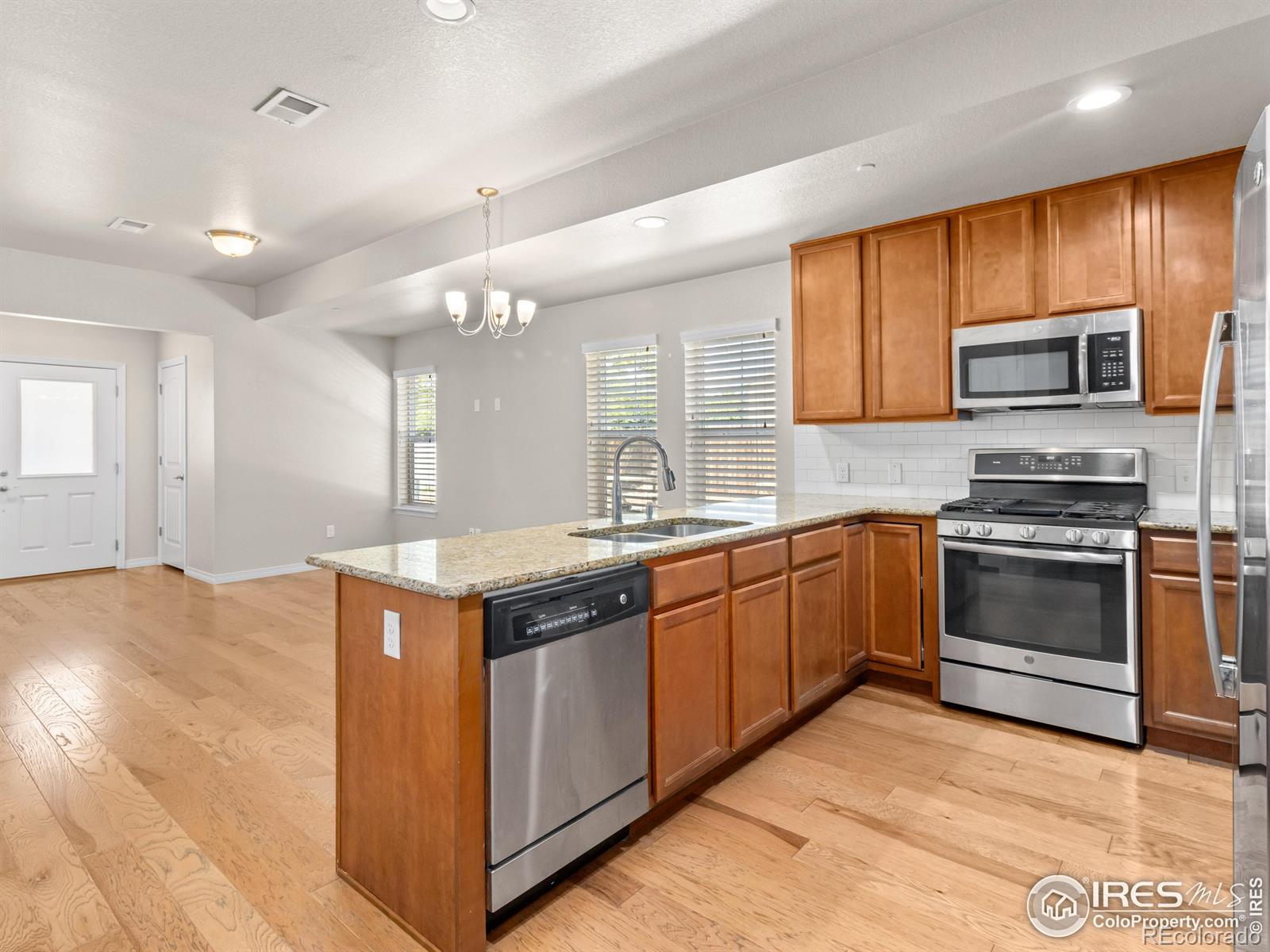 MLS Image #8 for 3038  county fair lane,fort collins, Colorado