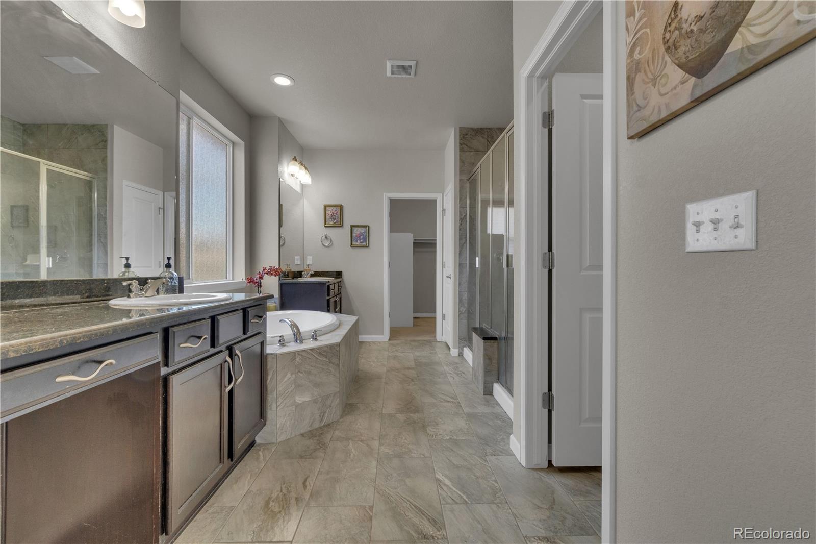 MLS Image #14 for 9476  juniper way,arvada, Colorado