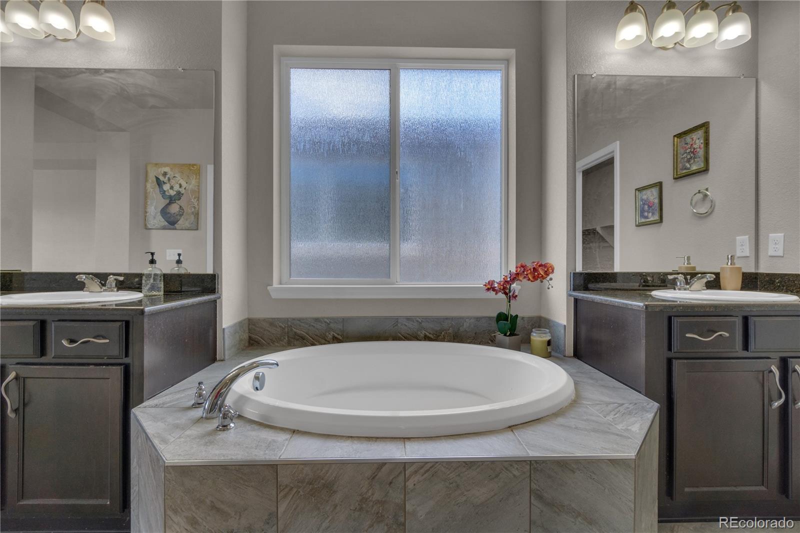 MLS Image #15 for 9476  juniper way,arvada, Colorado
