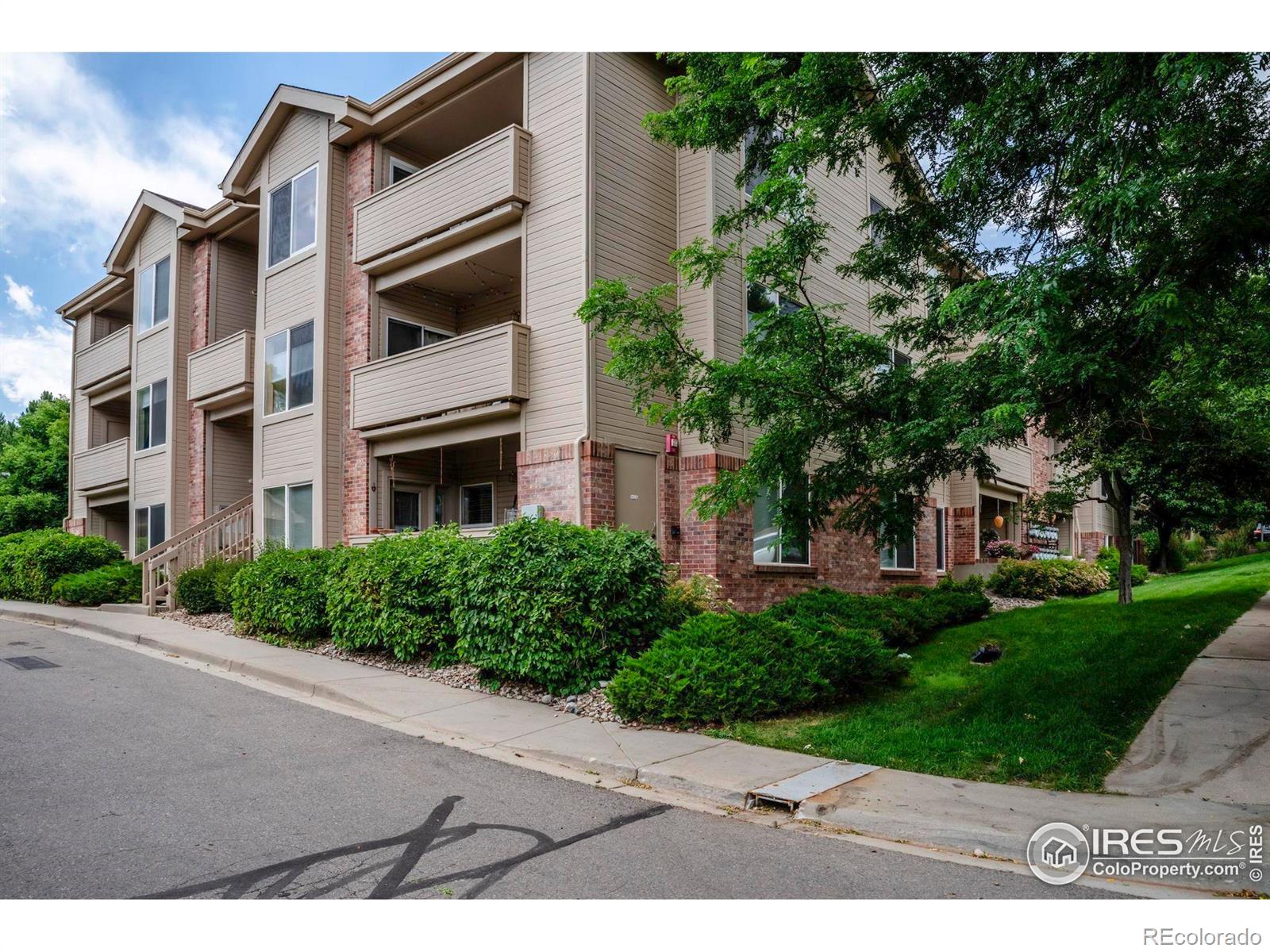 MLS Image #22 for 1830 w centennial drive,louisville, Colorado