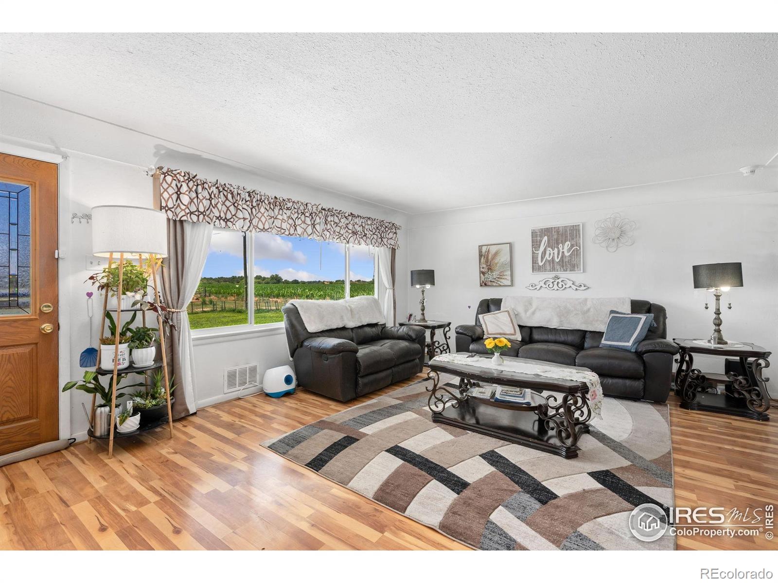 MLS Image #13 for 24250  county road 60 1/2 ,greeley, Colorado