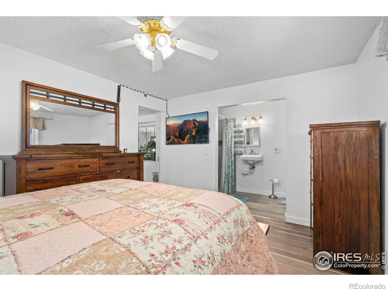 MLS Image #17 for 24250  county road 60 1/2 ,greeley, Colorado