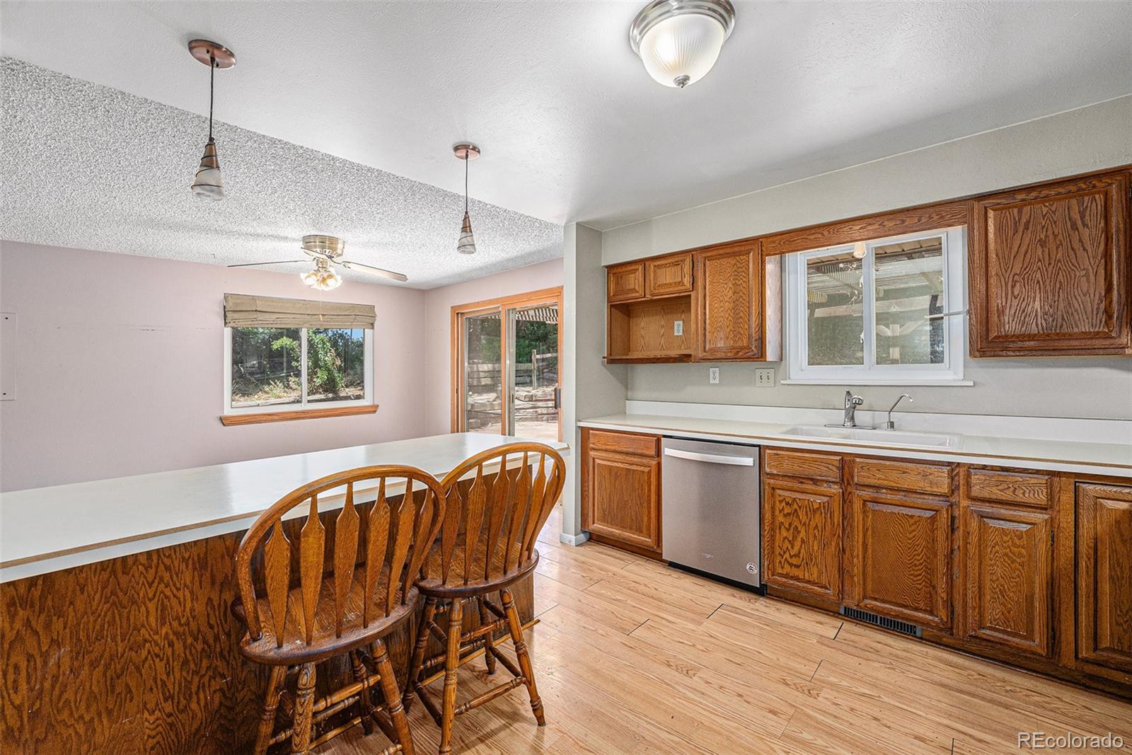 MLS Image #12 for 10171 w 69th avenue,arvada, Colorado