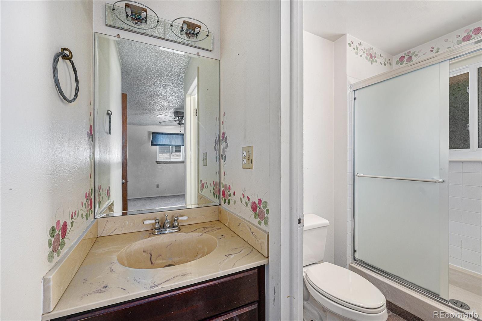 MLS Image #15 for 10171 w 69th avenue,arvada, Colorado