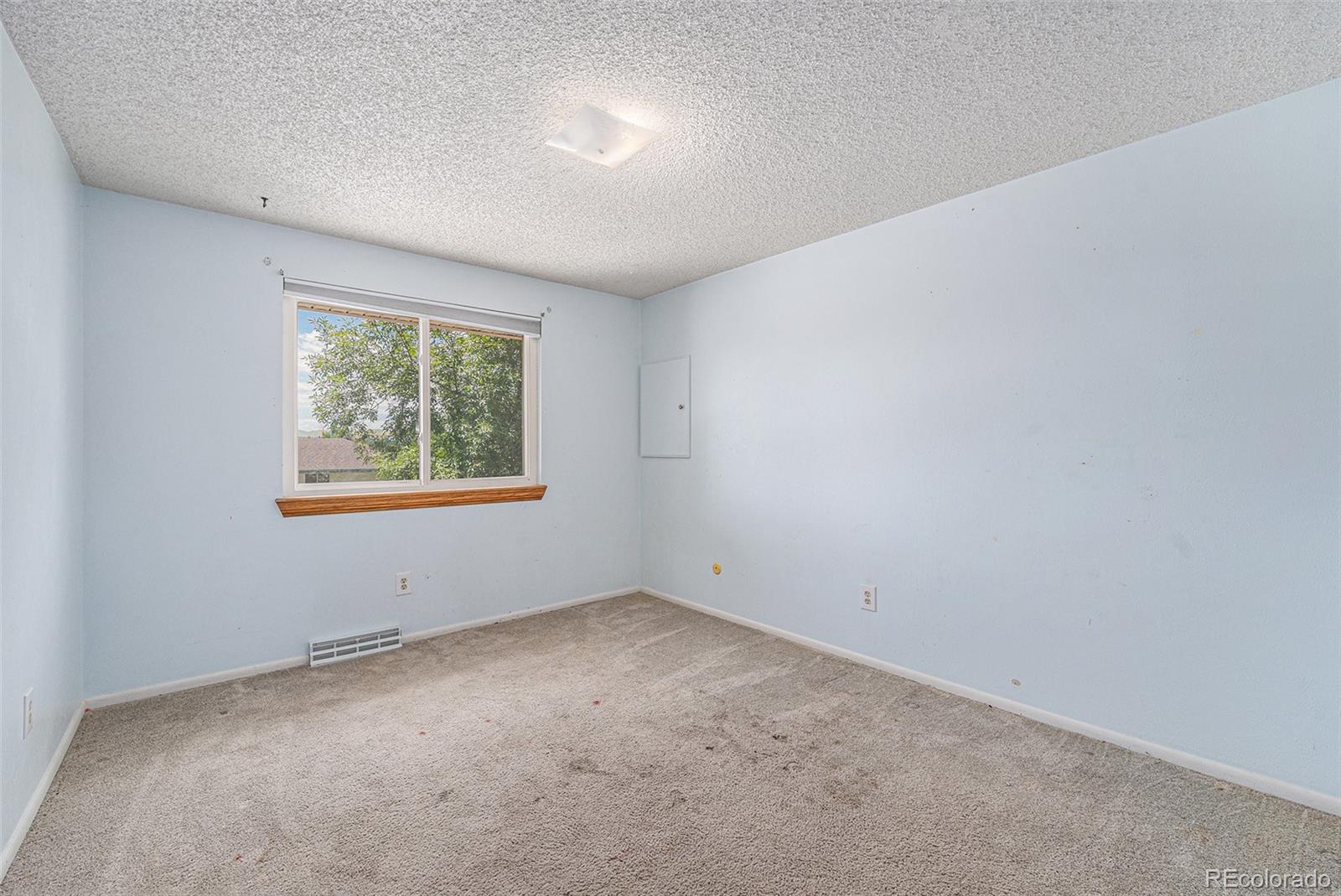MLS Image #17 for 10171 w 69th avenue,arvada, Colorado