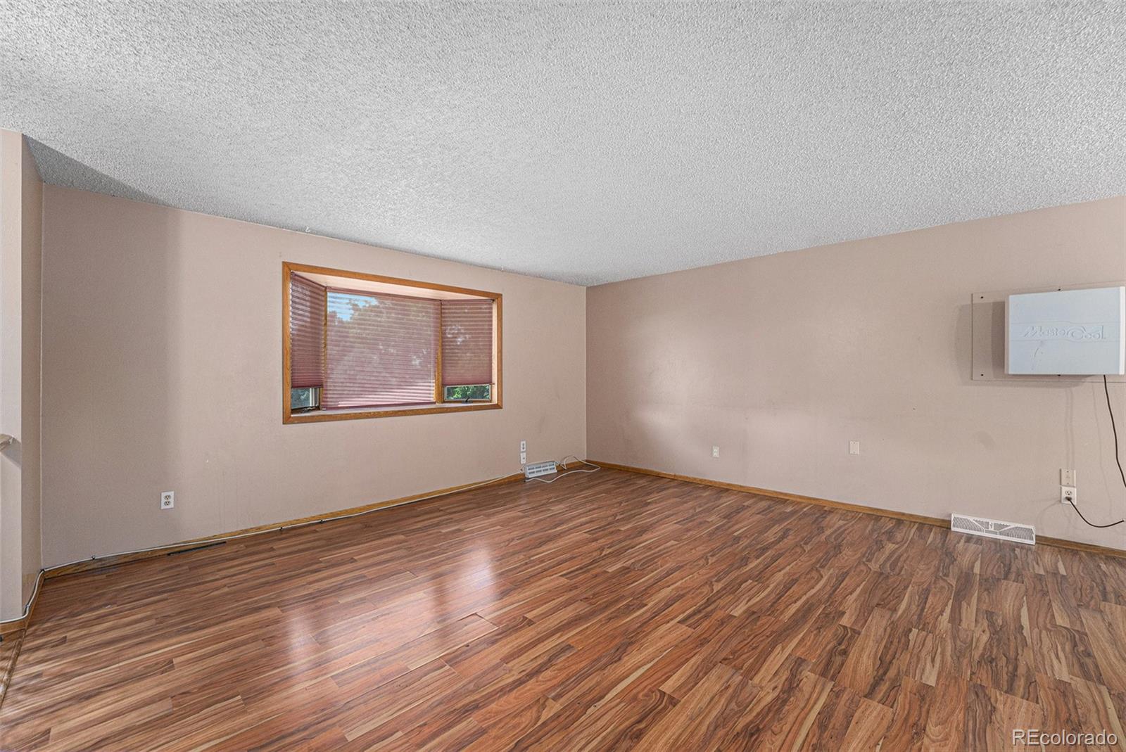 MLS Image #8 for 10171 w 69th avenue,arvada, Colorado