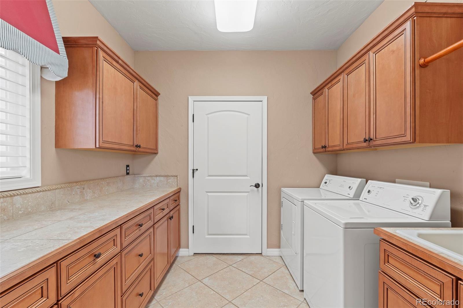 MLS Image #20 for 13789  paradise villas grove,colorado springs, Colorado