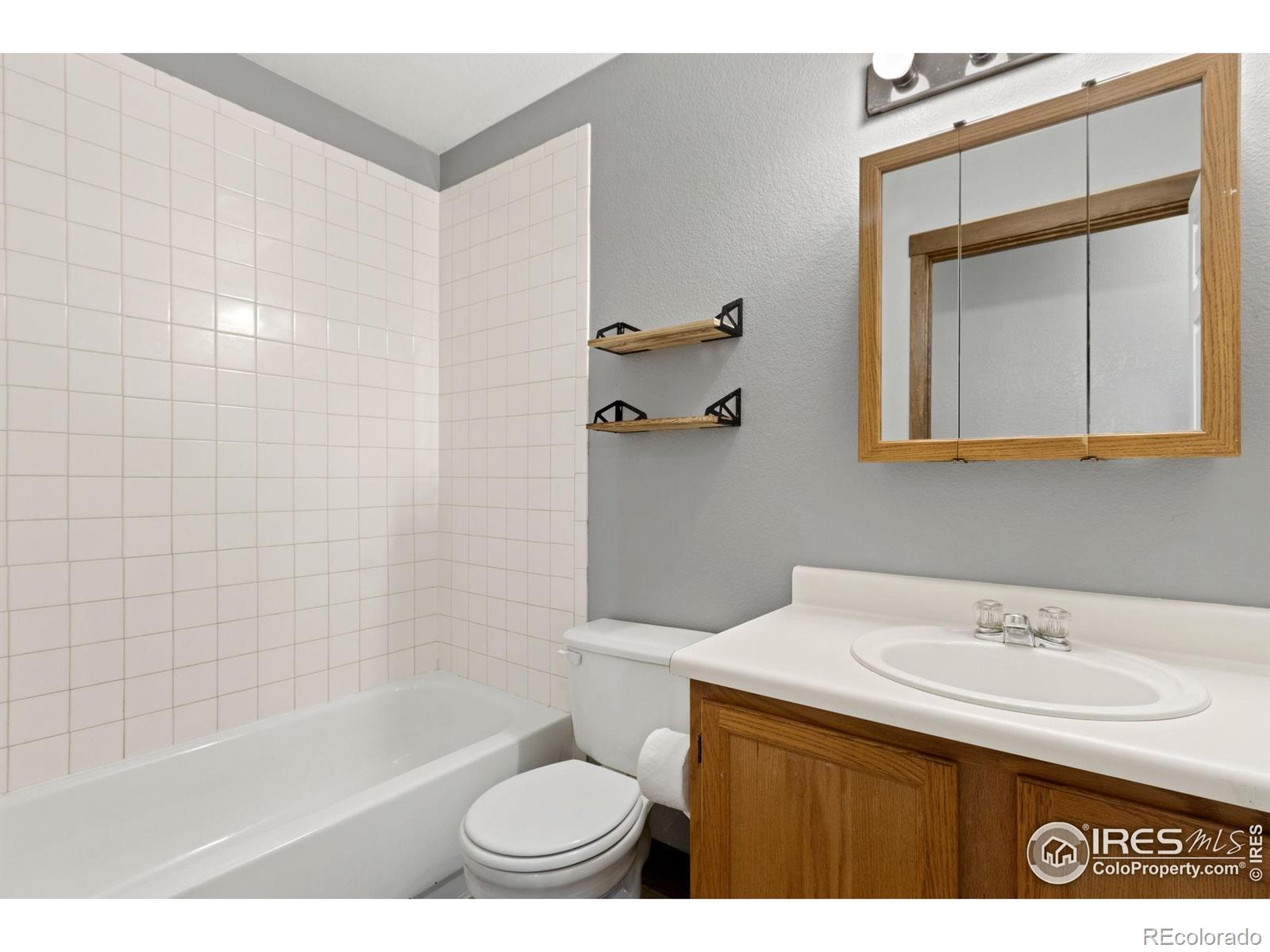 MLS Image #12 for 1012  valley drive,windsor, Colorado
