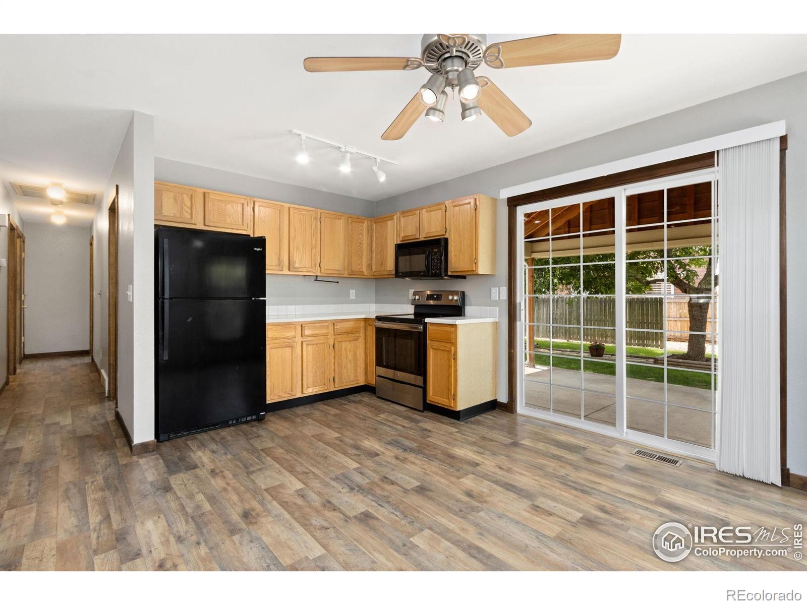 MLS Image #6 for 1012  valley drive,windsor, Colorado