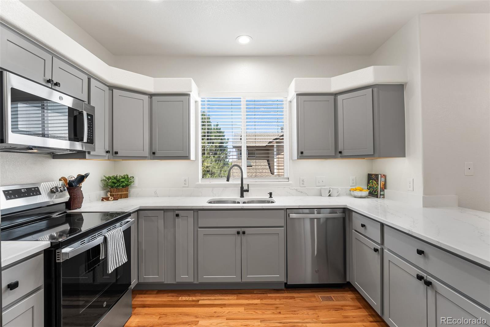 MLS Image #17 for 7600 w coal mine avenue b,littleton, Colorado