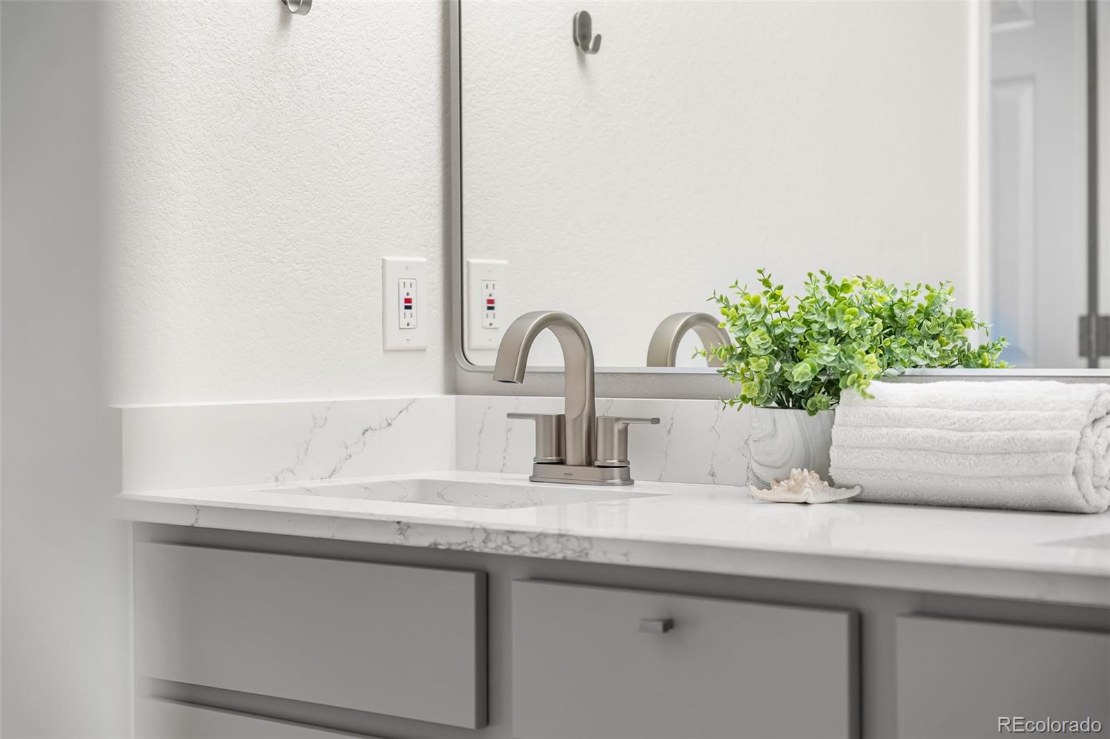 MLS Image #32 for 7600 w coal mine avenue b,littleton, Colorado