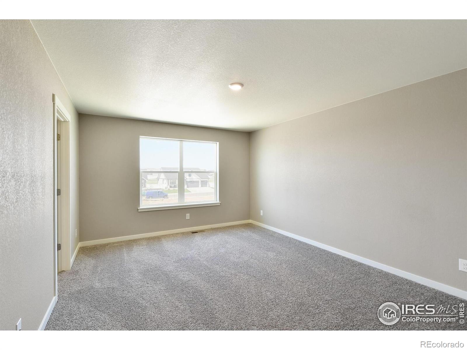MLS Image #11 for 9910  biscay street,commerce city, Colorado