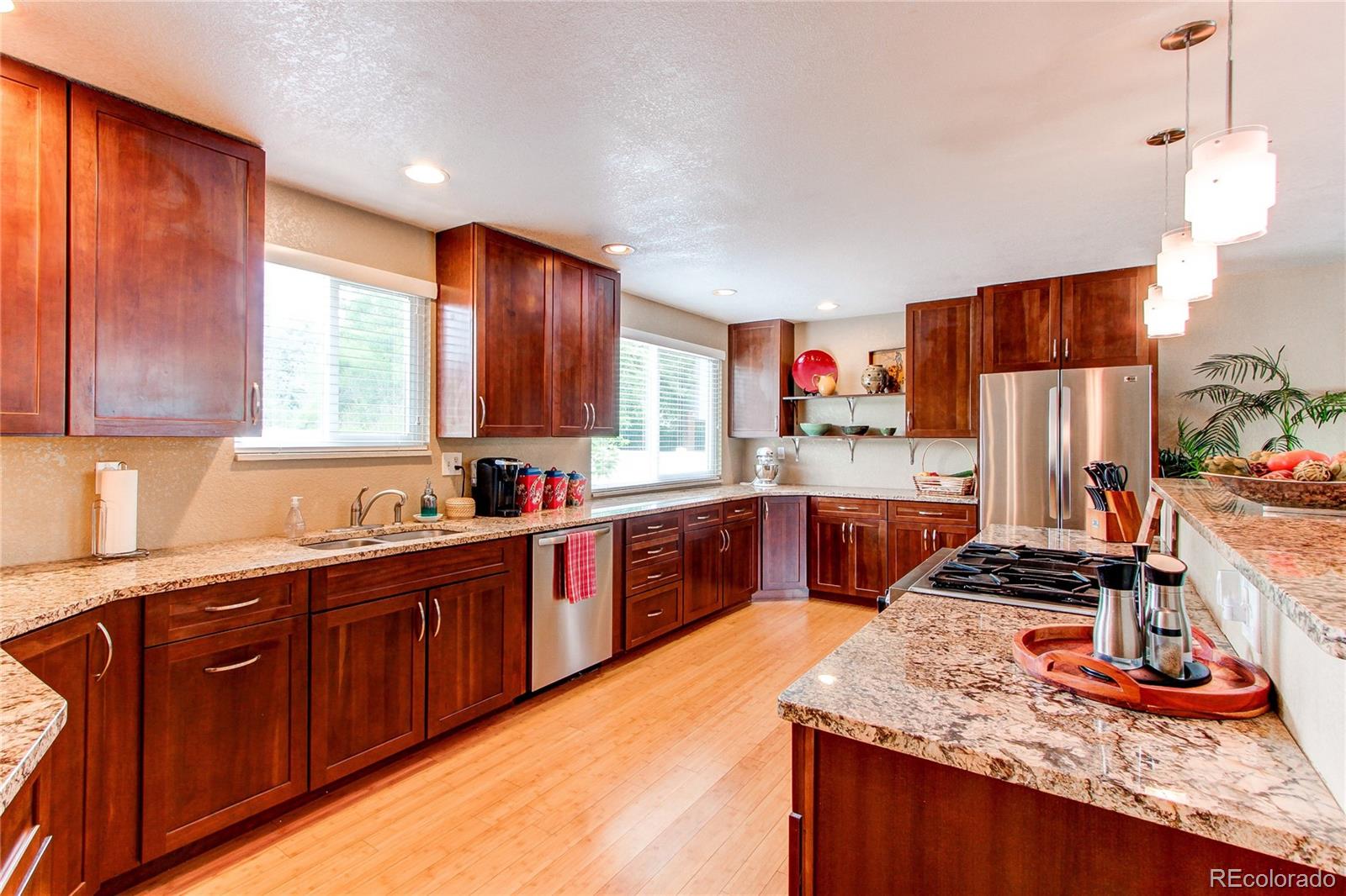 MLS Image #12 for 7287 s independence street,littleton, Colorado