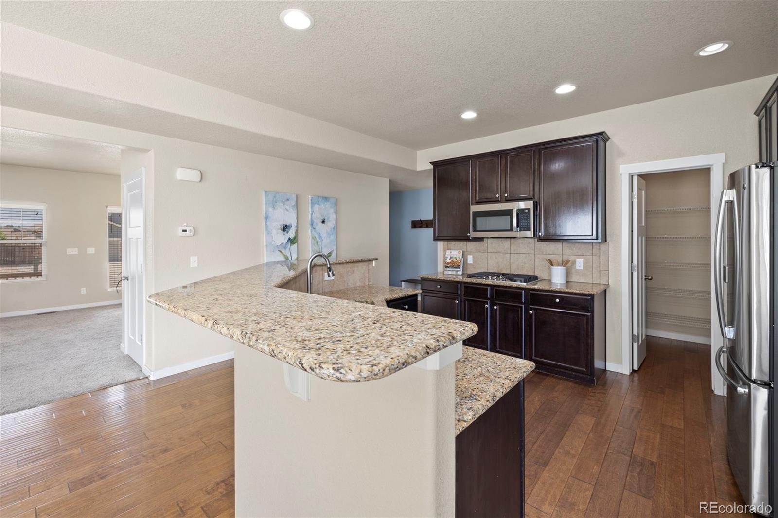 MLS Image #10 for 10414  declaration drive,colorado springs, Colorado