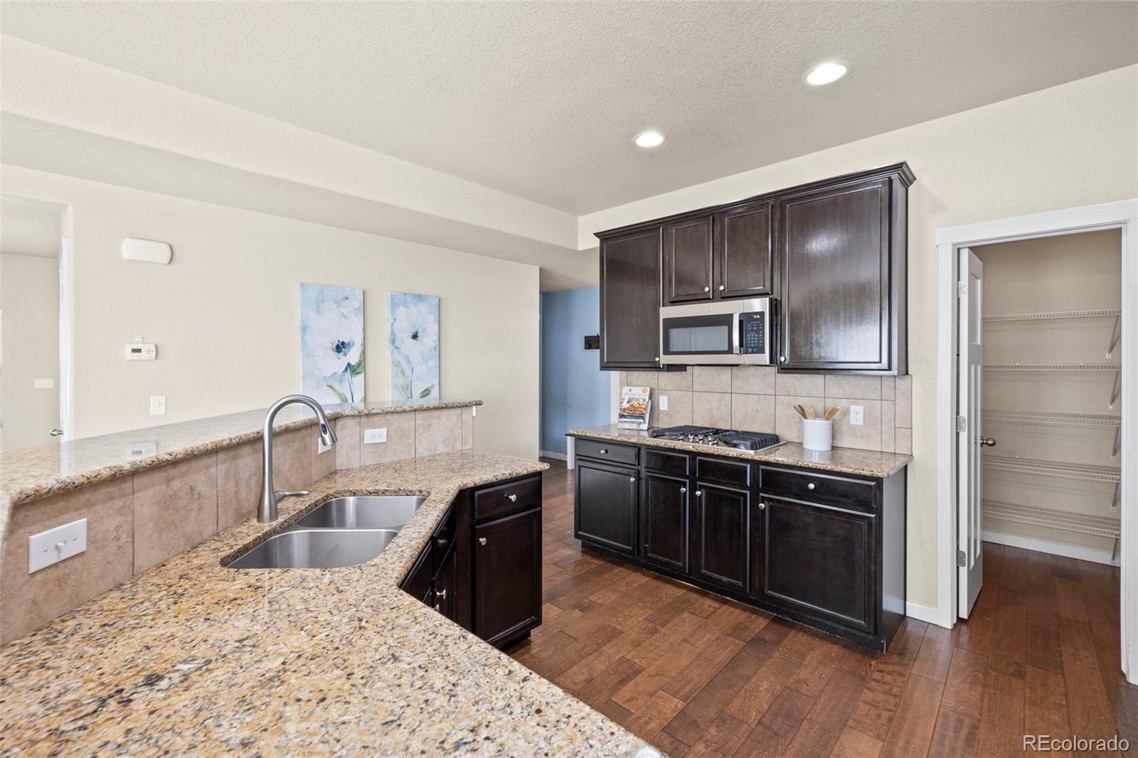 MLS Image #9 for 10414  declaration drive,colorado springs, Colorado