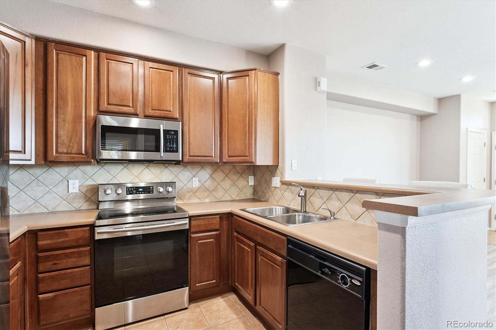 MLS Image #6 for 1401  turnberry drive ,castle rock, Colorado