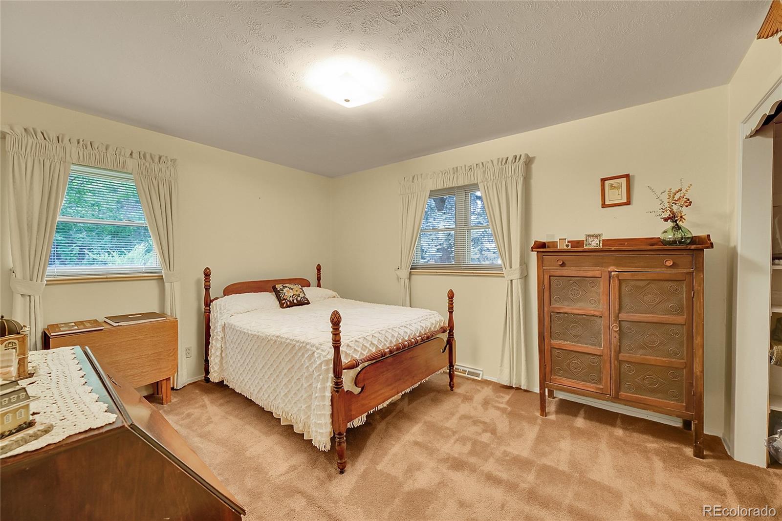 MLS Image #18 for 5850 s sherman way,centennial, Colorado