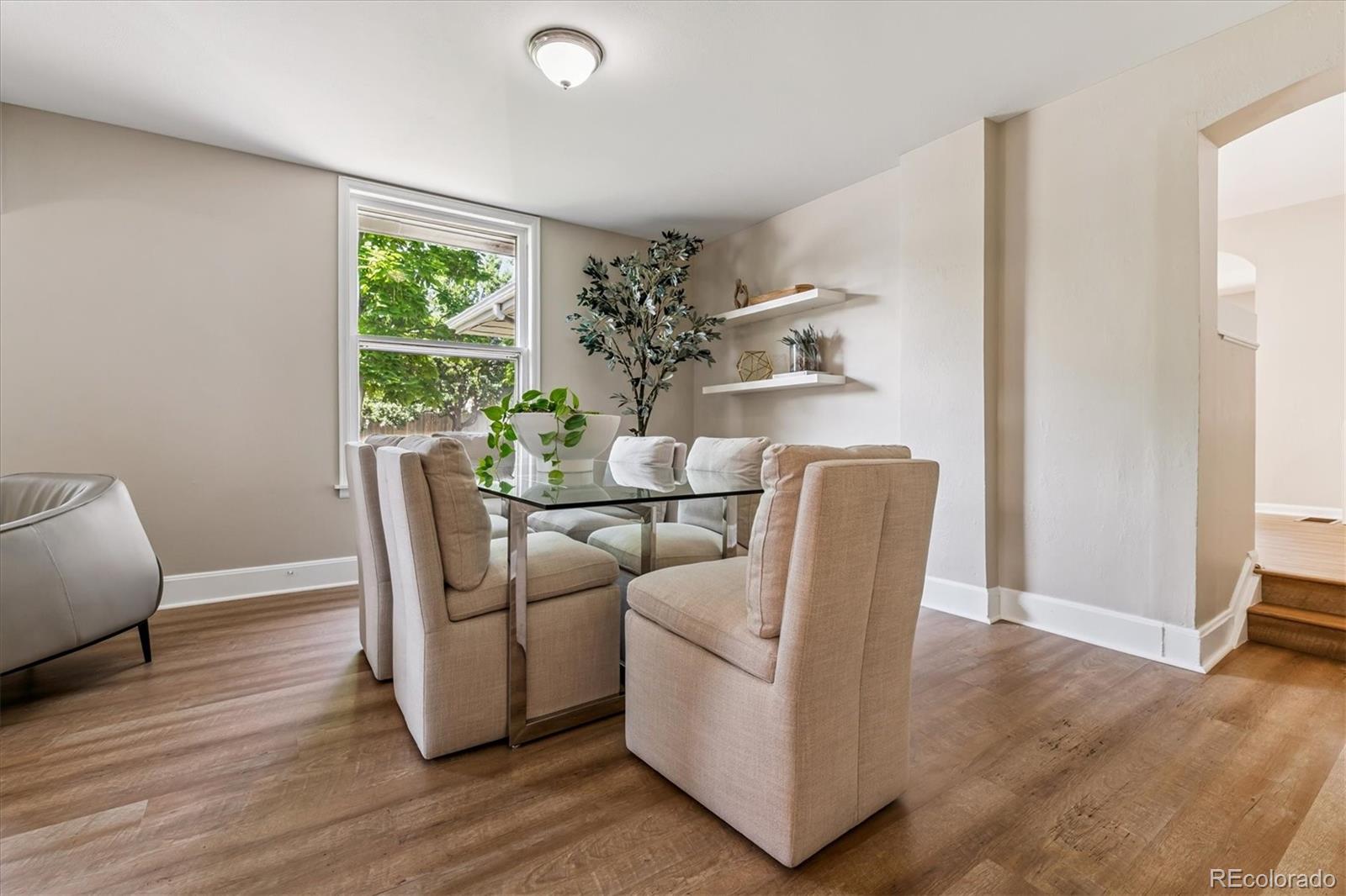 MLS Image #11 for 1895 s emerson street,denver, Colorado