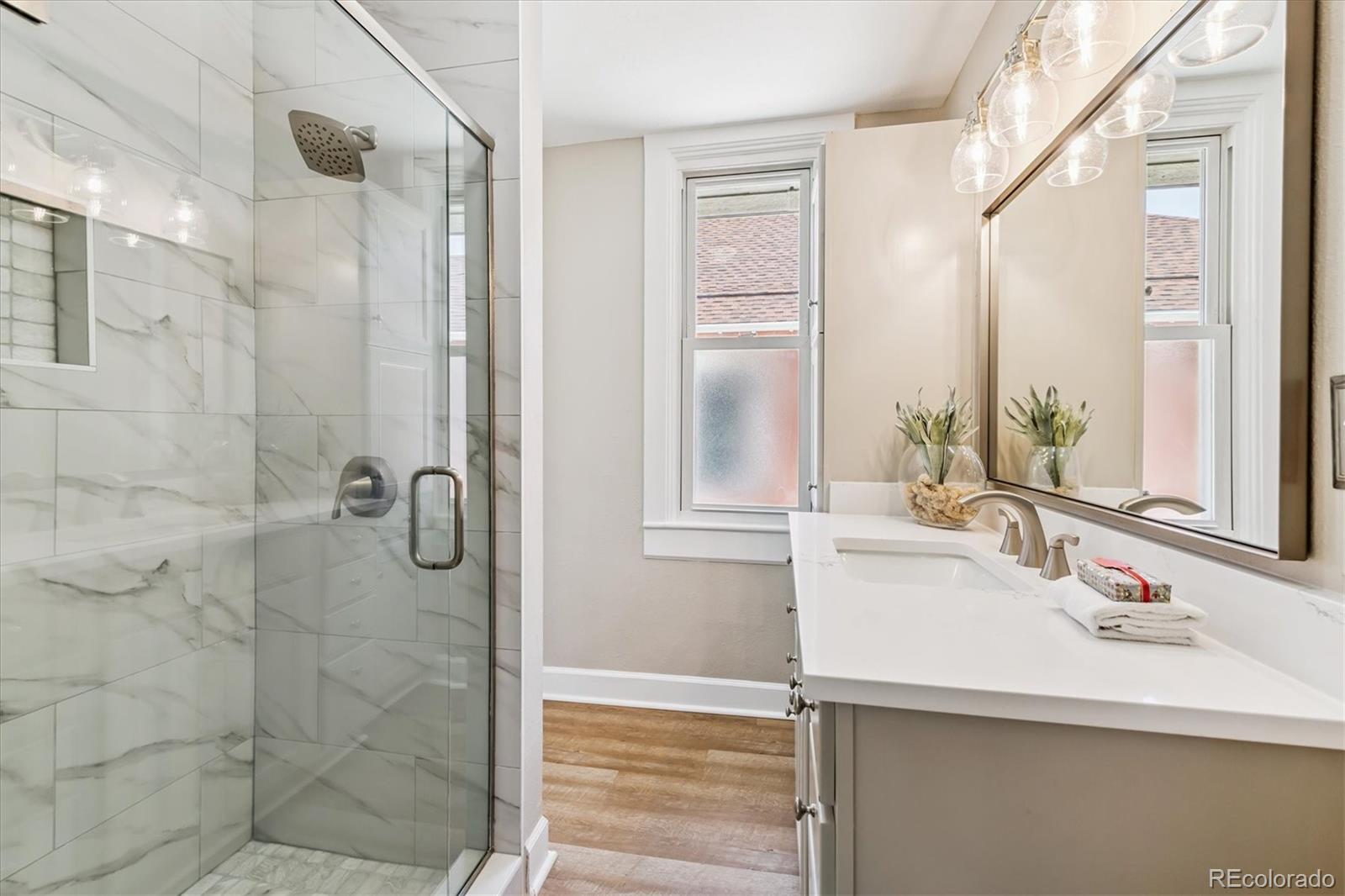 MLS Image #16 for 1895 s emerson street,denver, Colorado