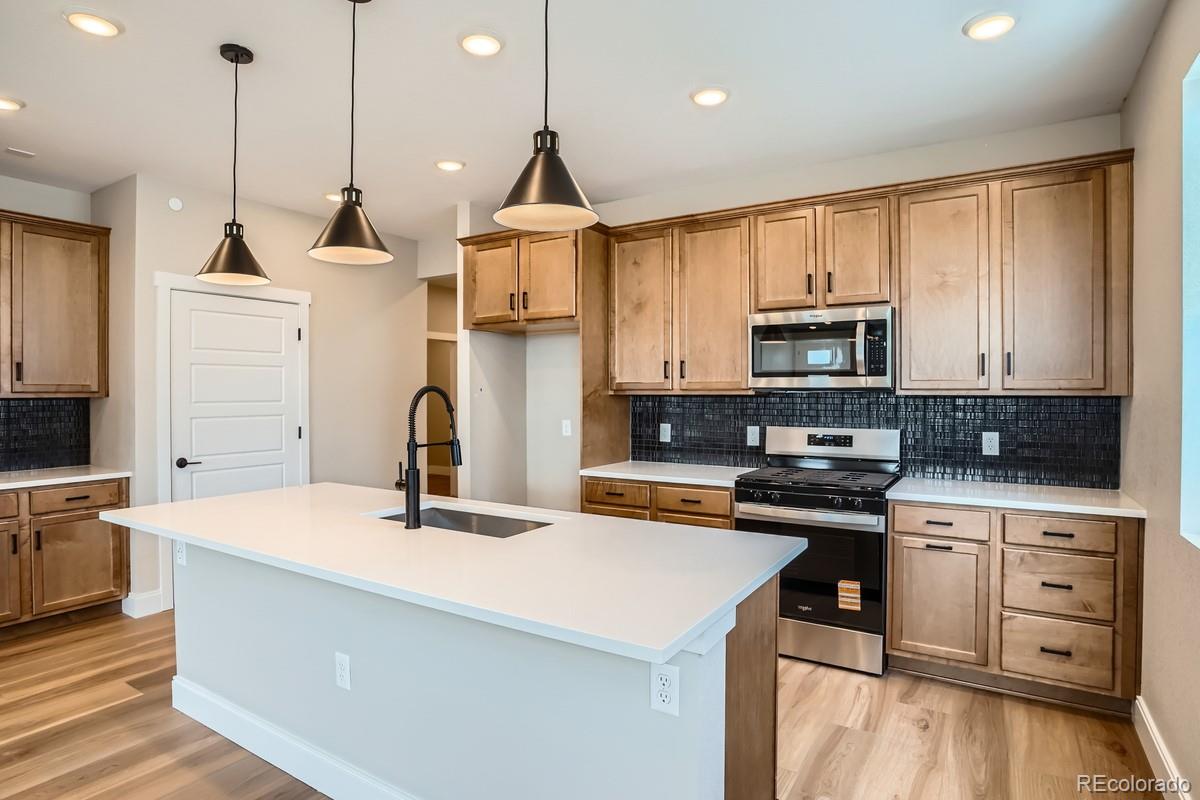 MLS Image #3 for 2404 w 69th place,denver, Colorado