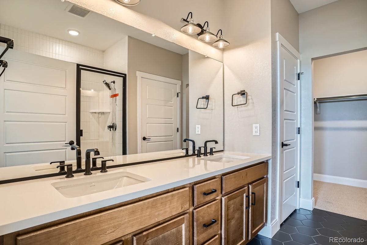 MLS Image #6 for 2404 w 69th place,denver, Colorado