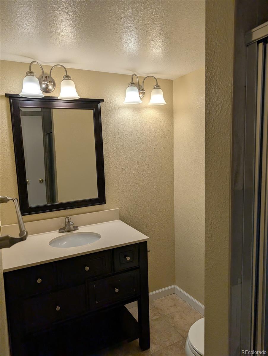 MLS Image #4 for 8060 e girard avenue,denver, Colorado
