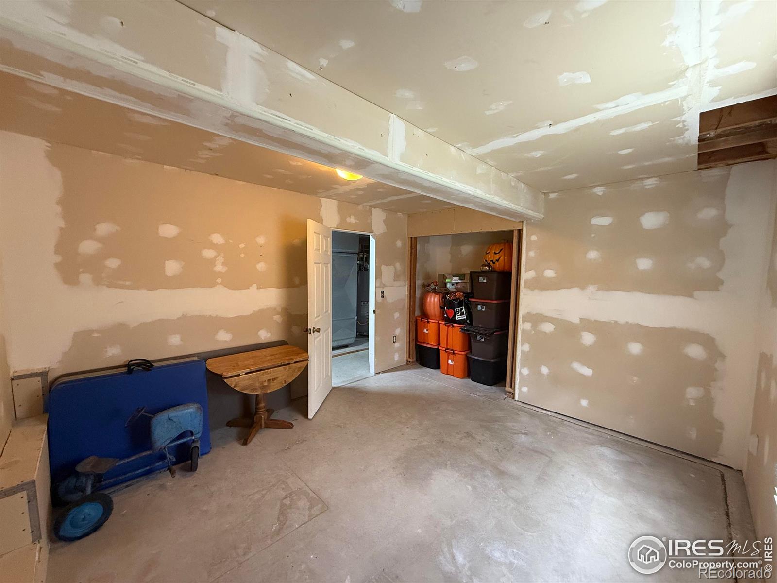 MLS Image #18 for 1121  country acres court,johnstown, Colorado