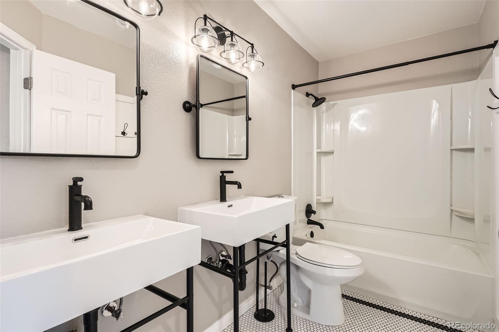 MLS Image #19 for 9385  pepperwood lane,highlands ranch, Colorado