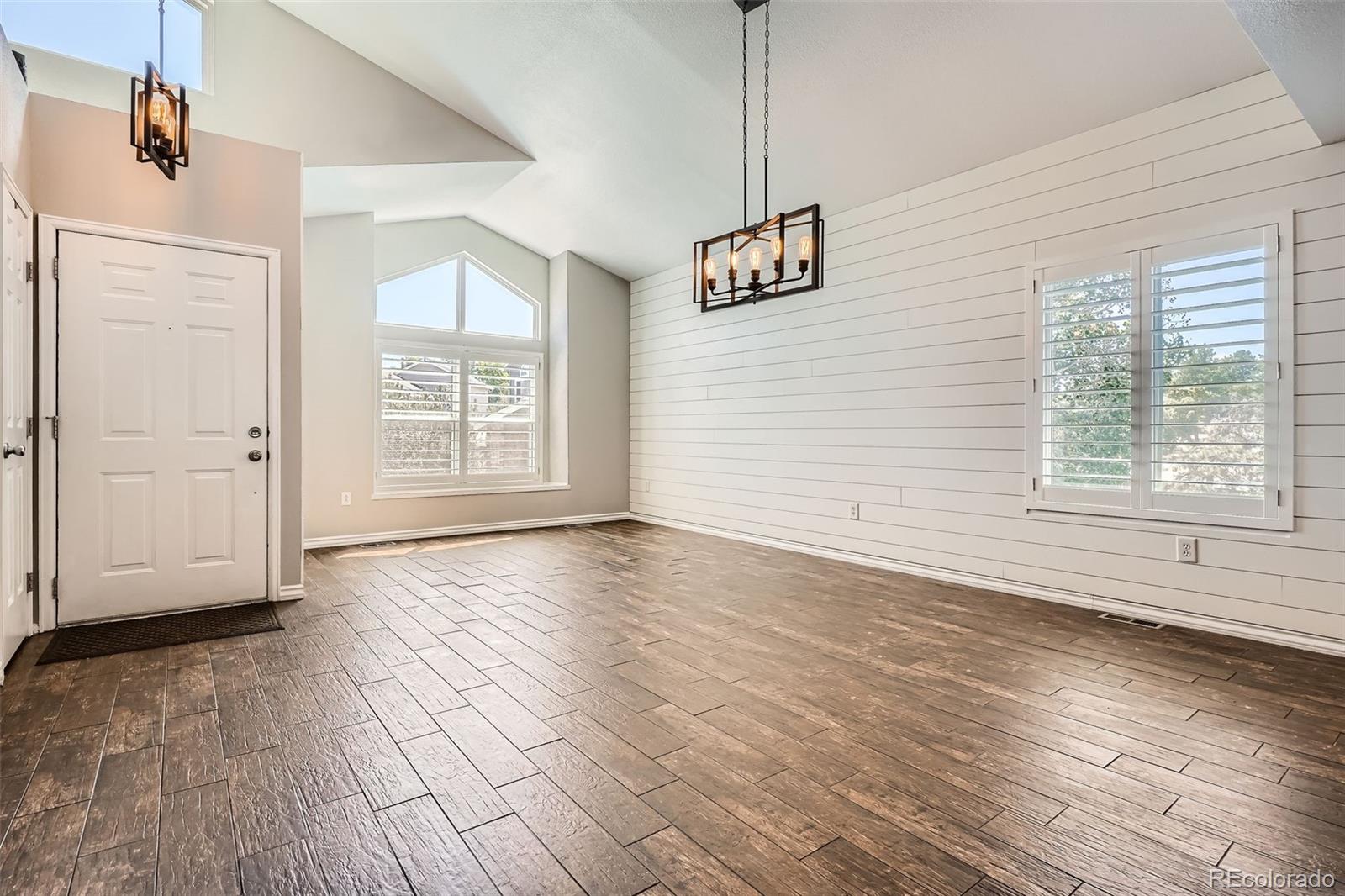 MLS Image #4 for 9385  pepperwood lane,highlands ranch, Colorado