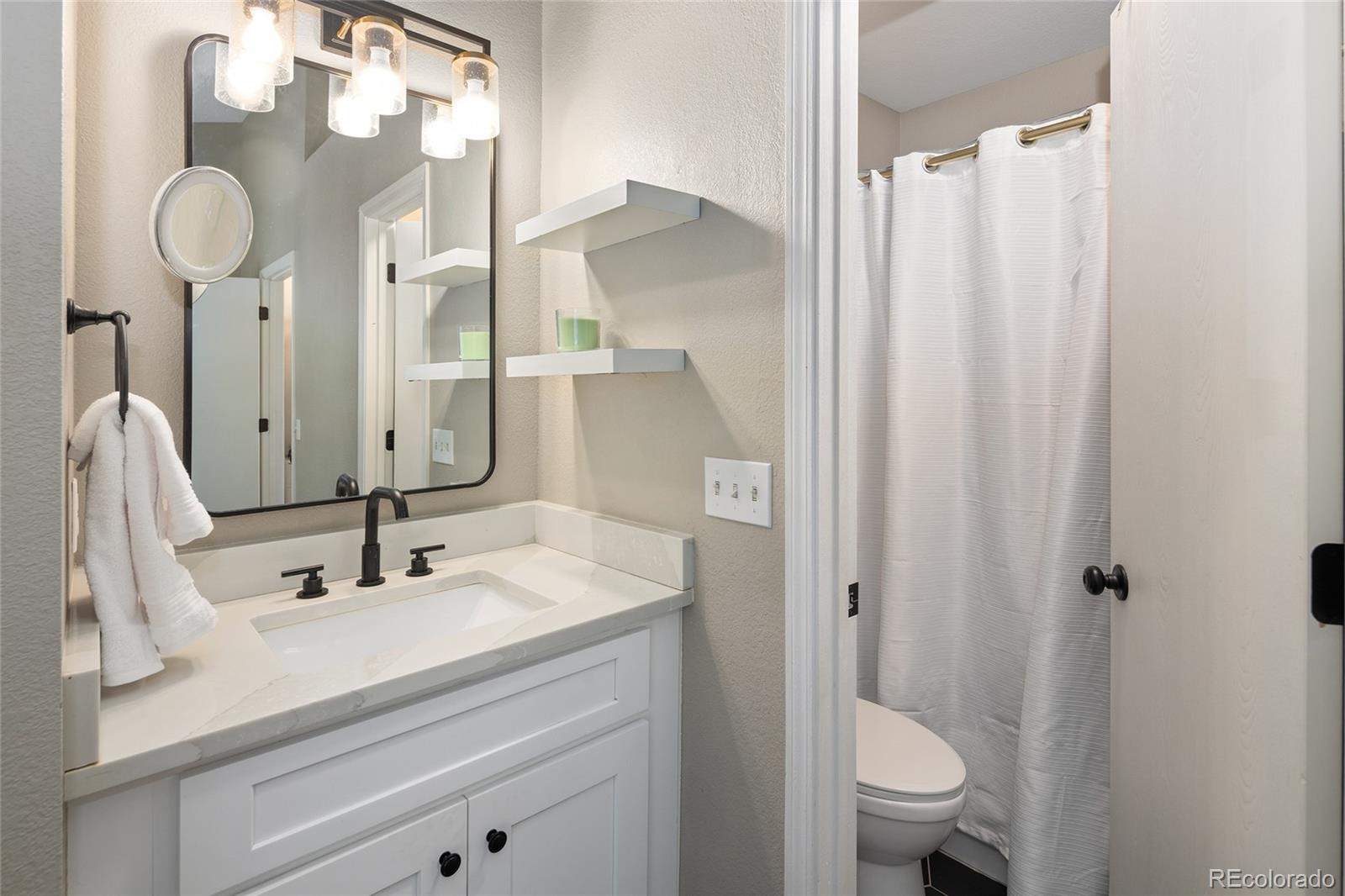 MLS Image #14 for 10587 w maplewood drive,littleton, Colorado