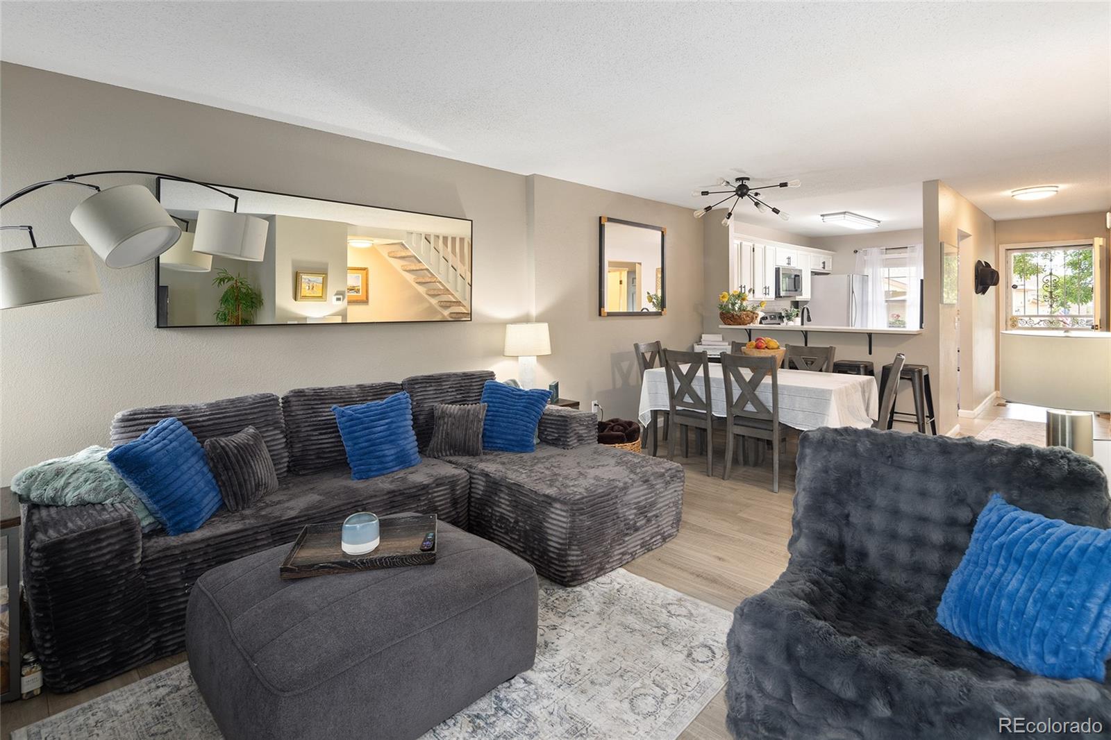 MLS Image #8 for 10587 w maplewood drive,littleton, Colorado