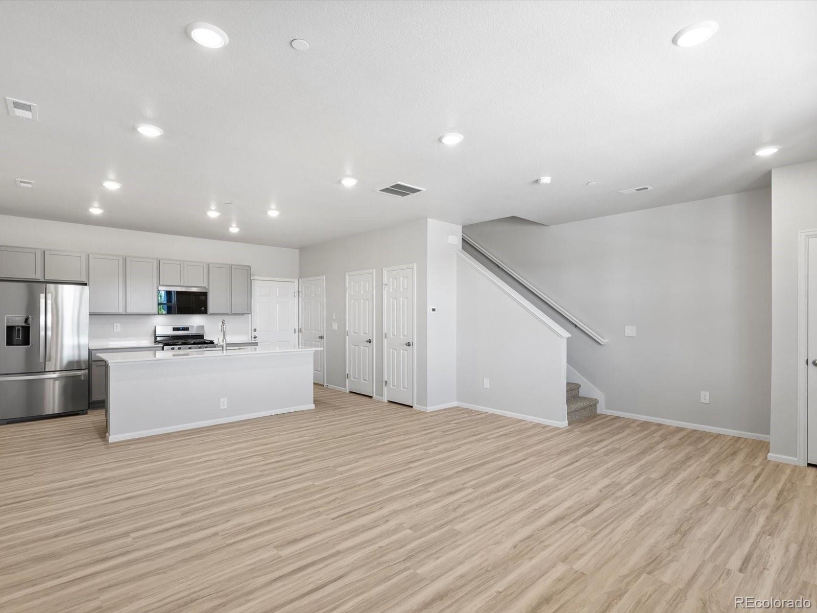 MLS Image #3 for 1616  riverplace drive,windsor, Colorado