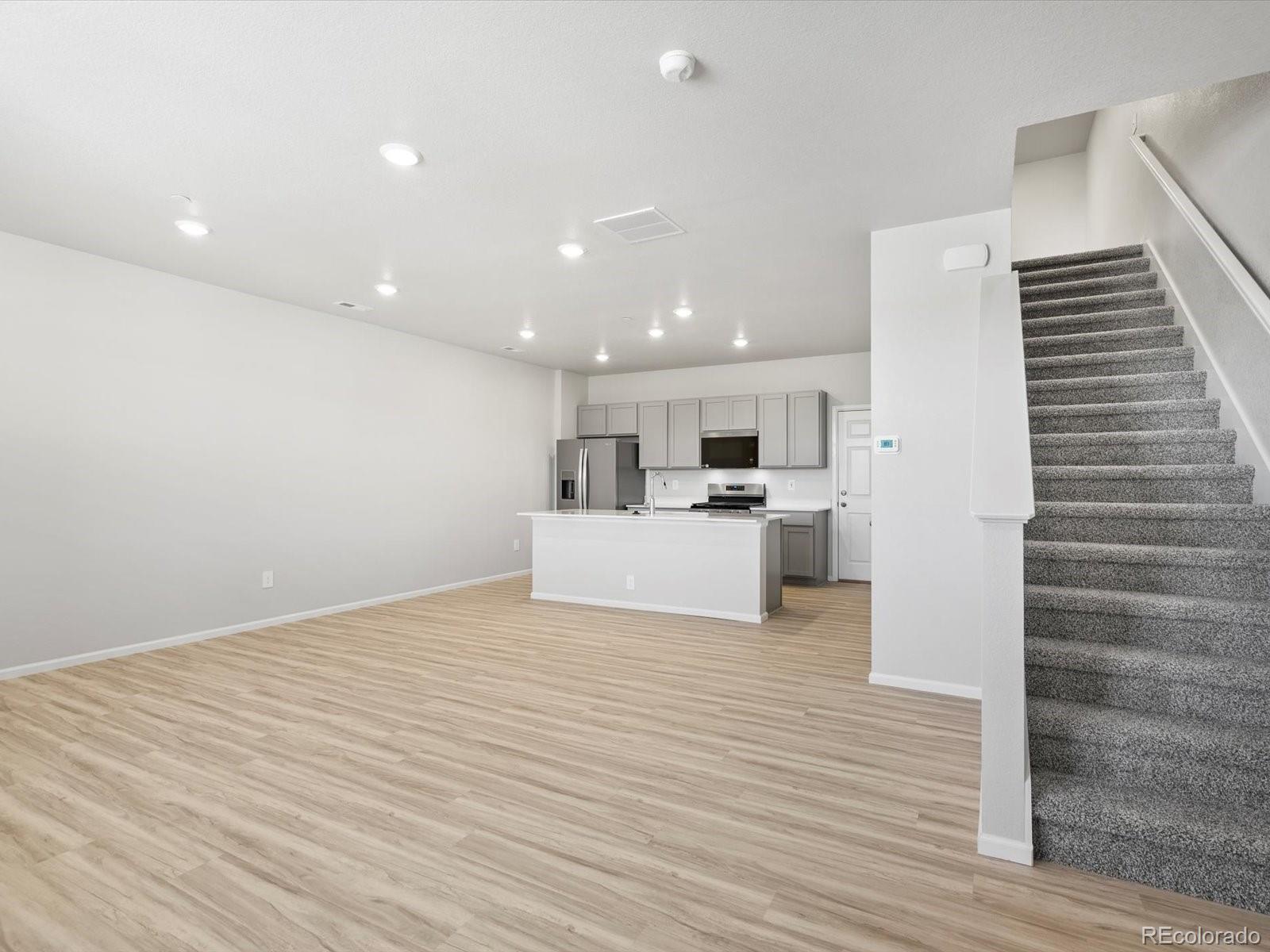 MLS Image #4 for 1616  riverplace drive,windsor, Colorado