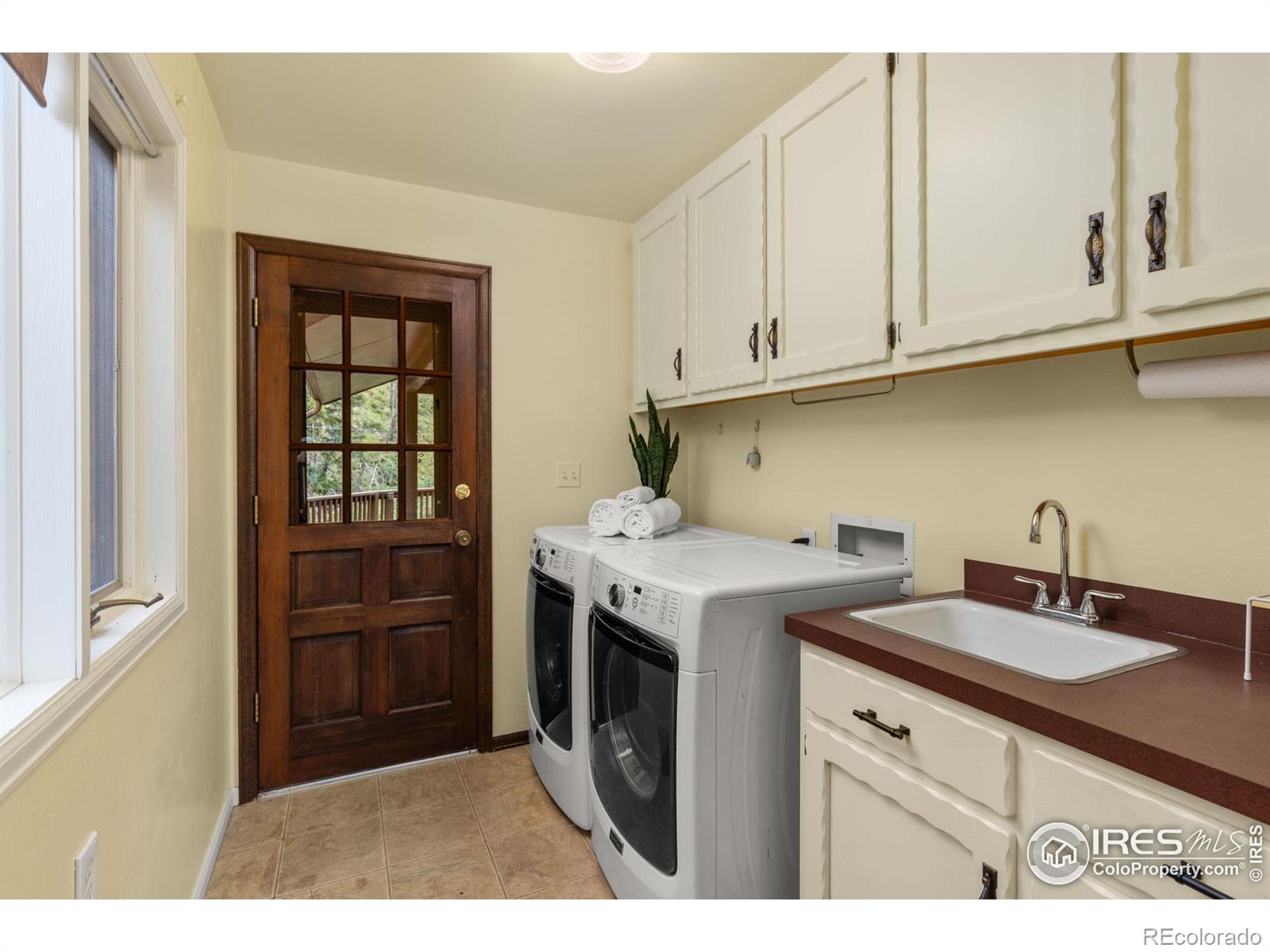 MLS Image #13 for 31  kings canyon road,bellvue, Colorado