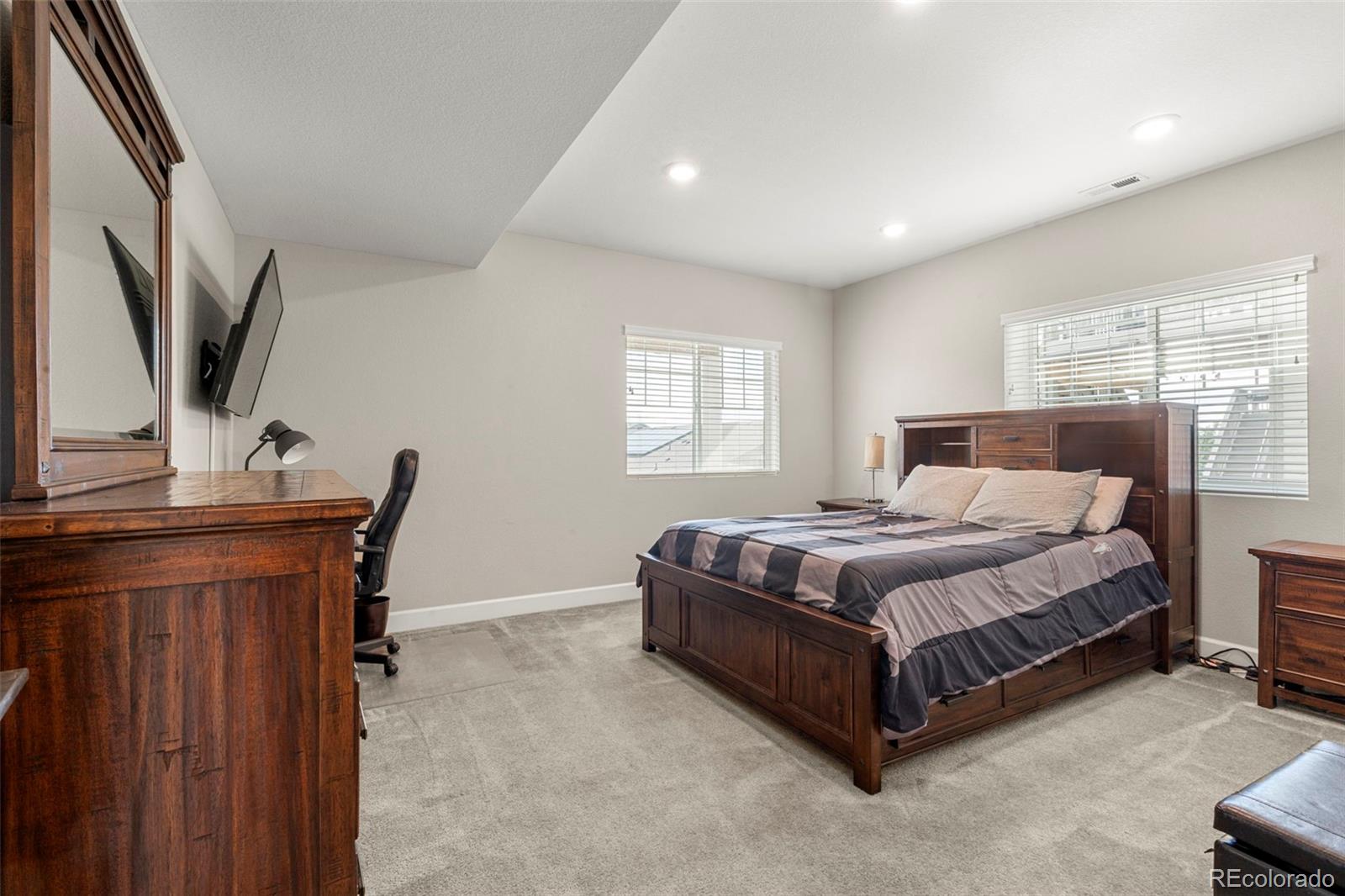 MLS Image #18 for 21426 e stanford avenue,aurora, Colorado