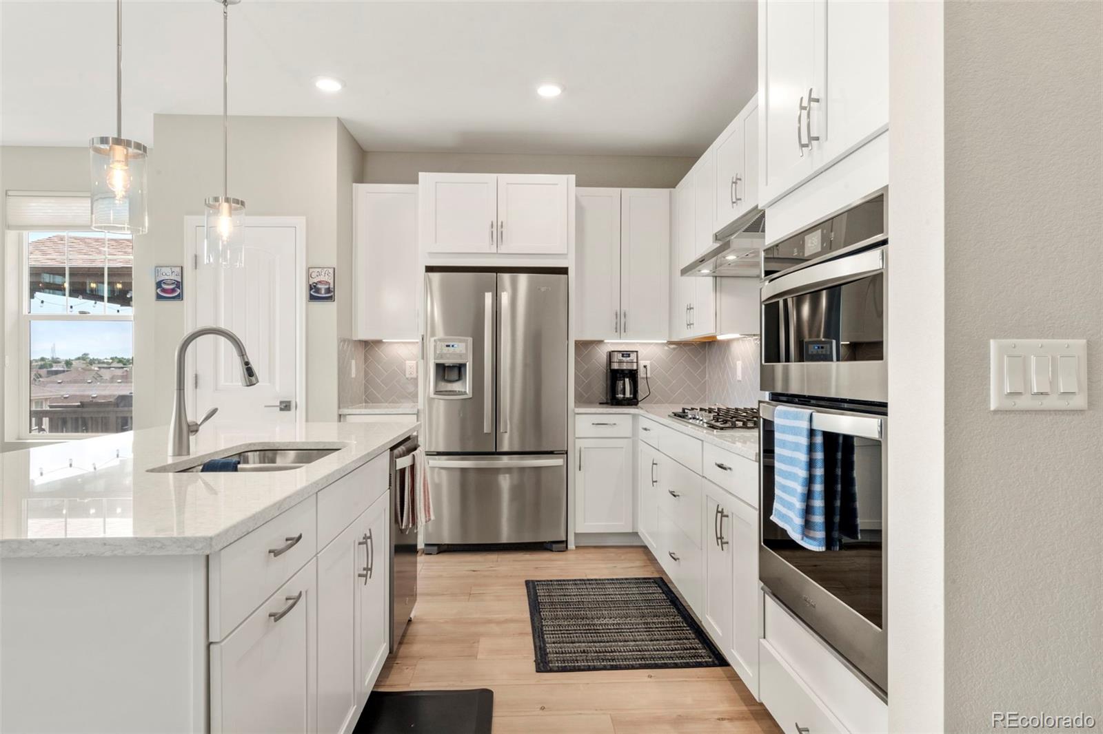 MLS Image #2 for 21426 e stanford avenue,aurora, Colorado
