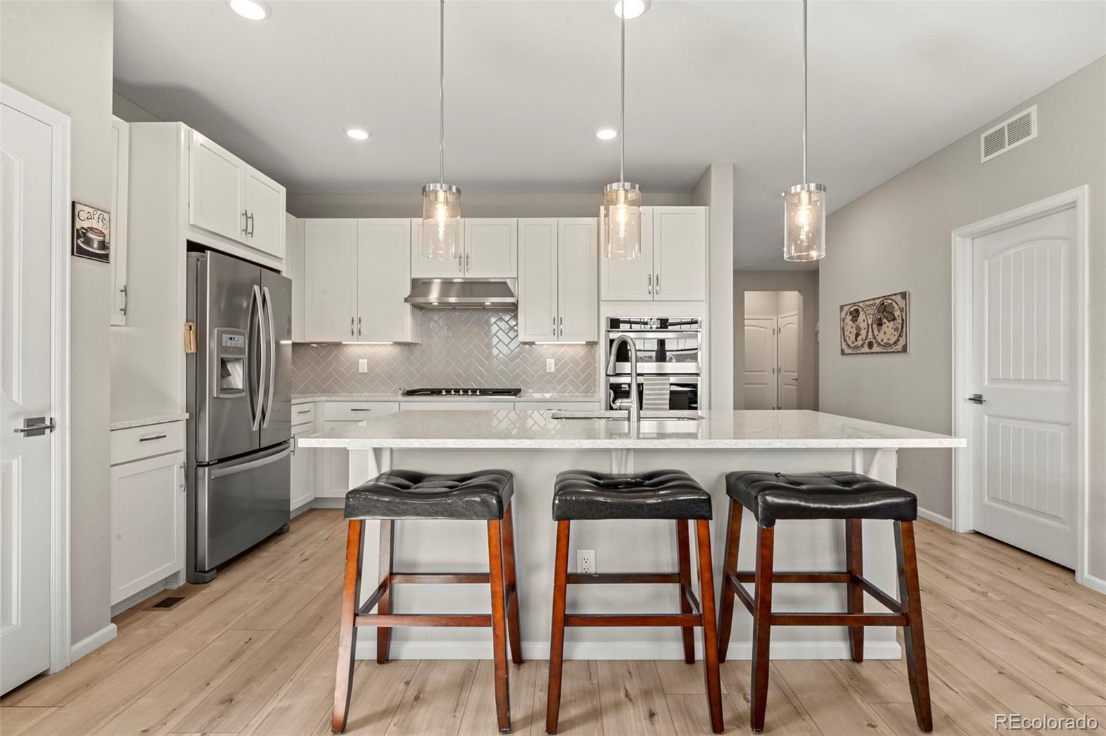 MLS Image #3 for 21426 e stanford avenue,aurora, Colorado