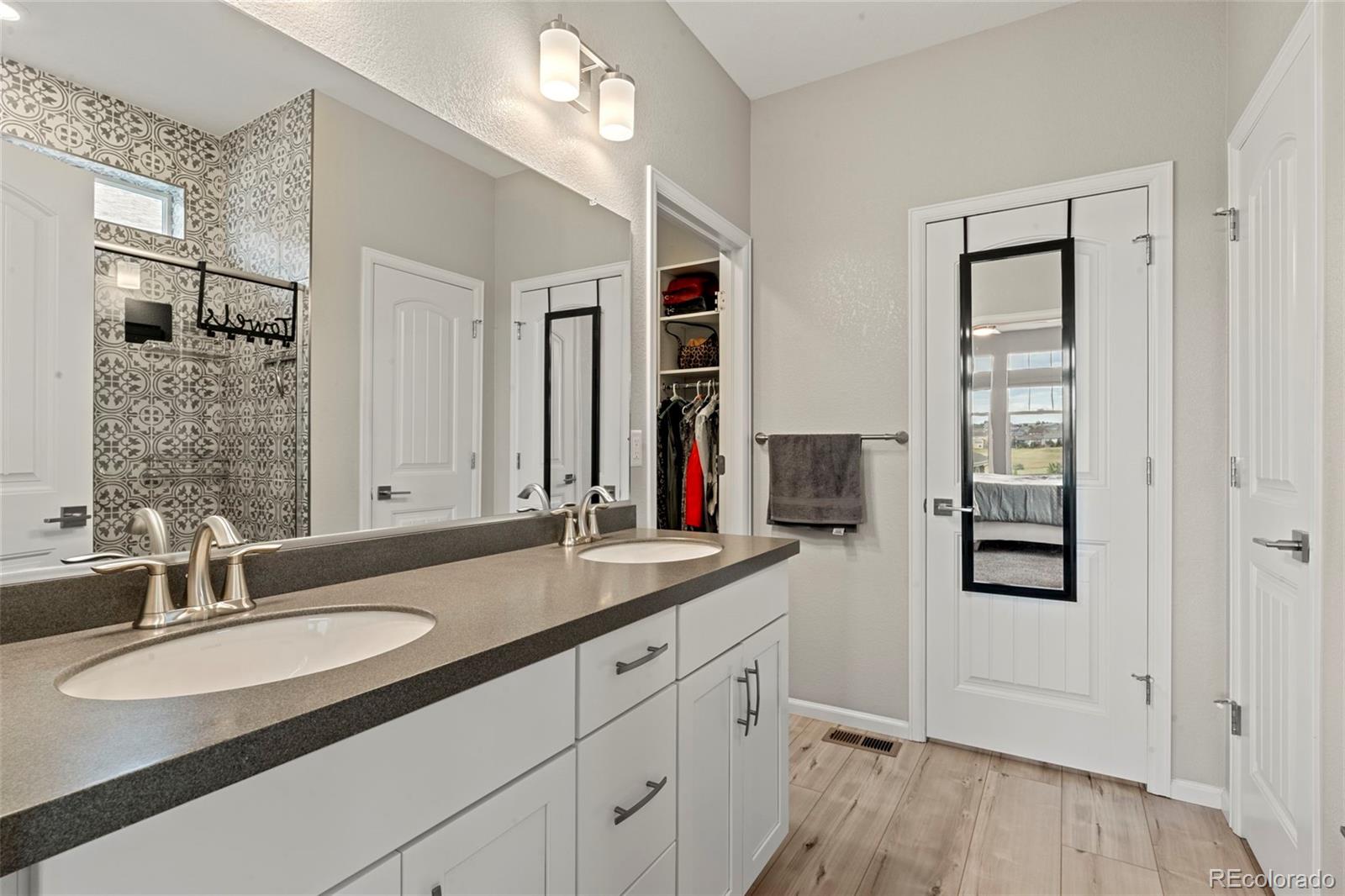 MLS Image #9 for 21426 e stanford avenue,aurora, Colorado