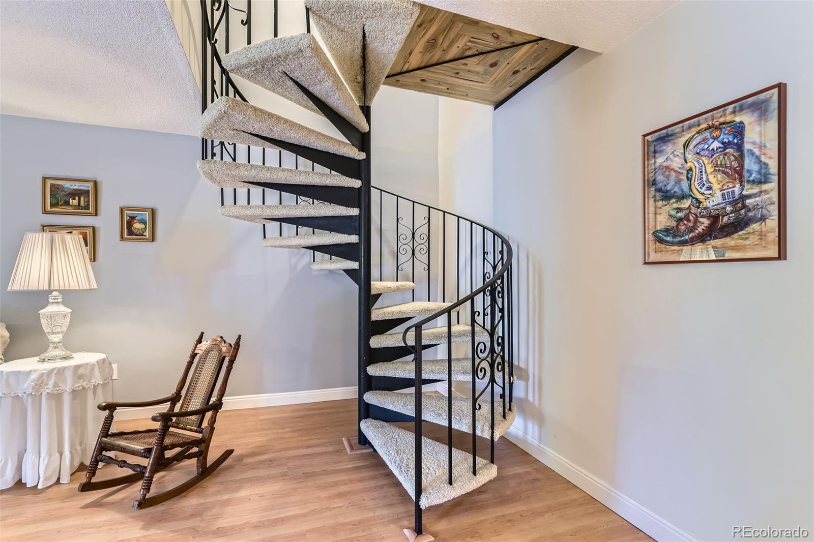 MLS Image #10 for 7020 e girard avenue,denver, Colorado