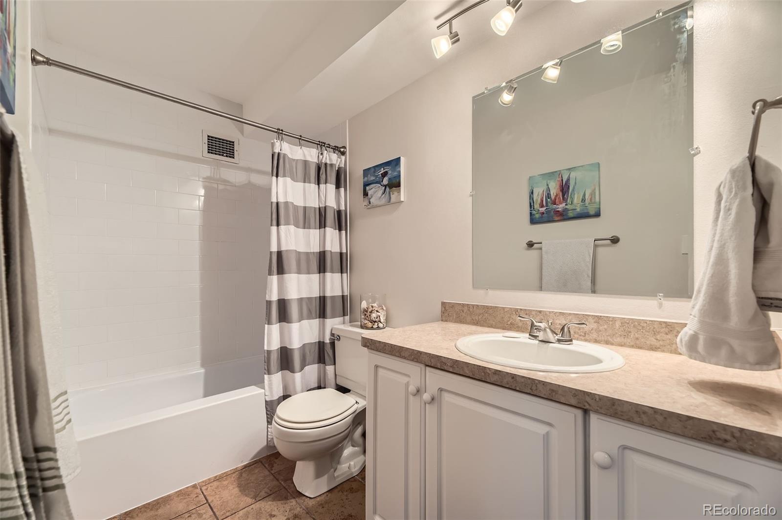 MLS Image #16 for 7020 e girard avenue,denver, Colorado