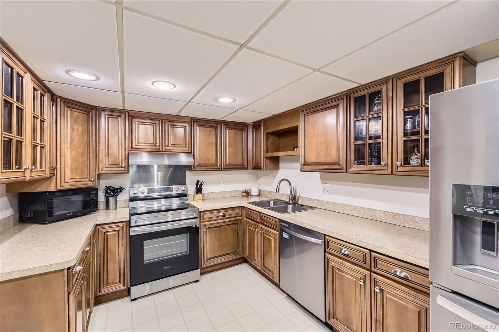 MLS Image #5 for 7020 e girard avenue,denver, Colorado