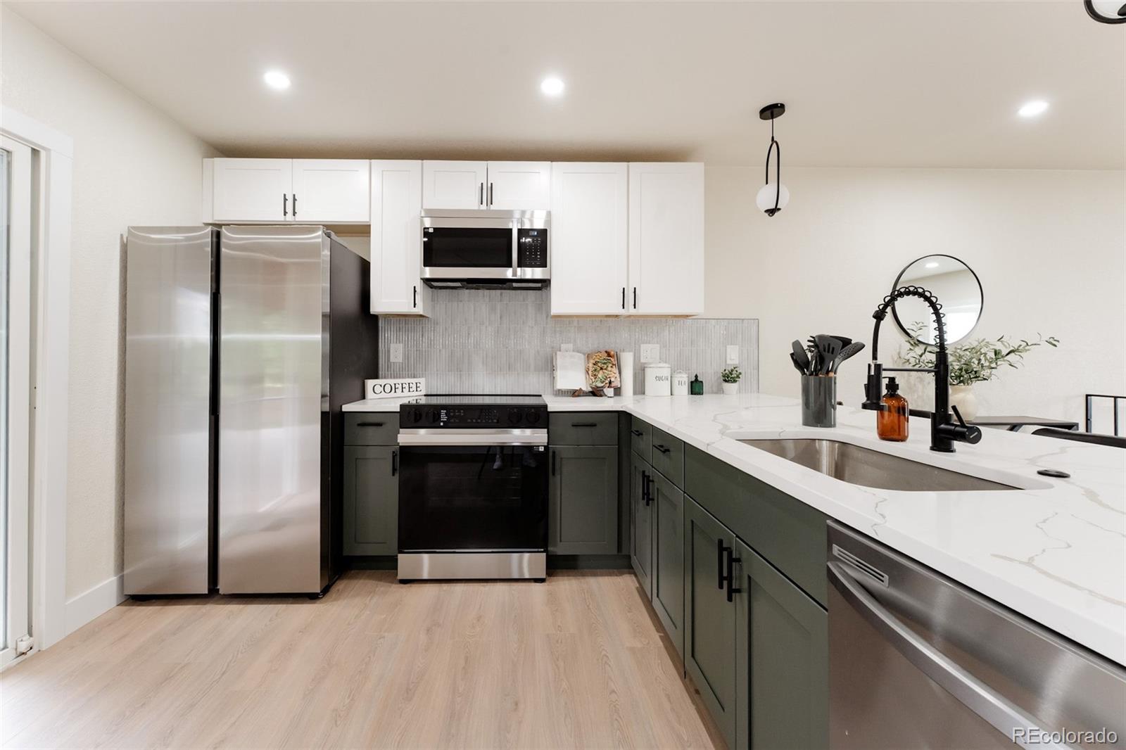 MLS Image #5 for 12452 w dumbarton place,morrison, Colorado