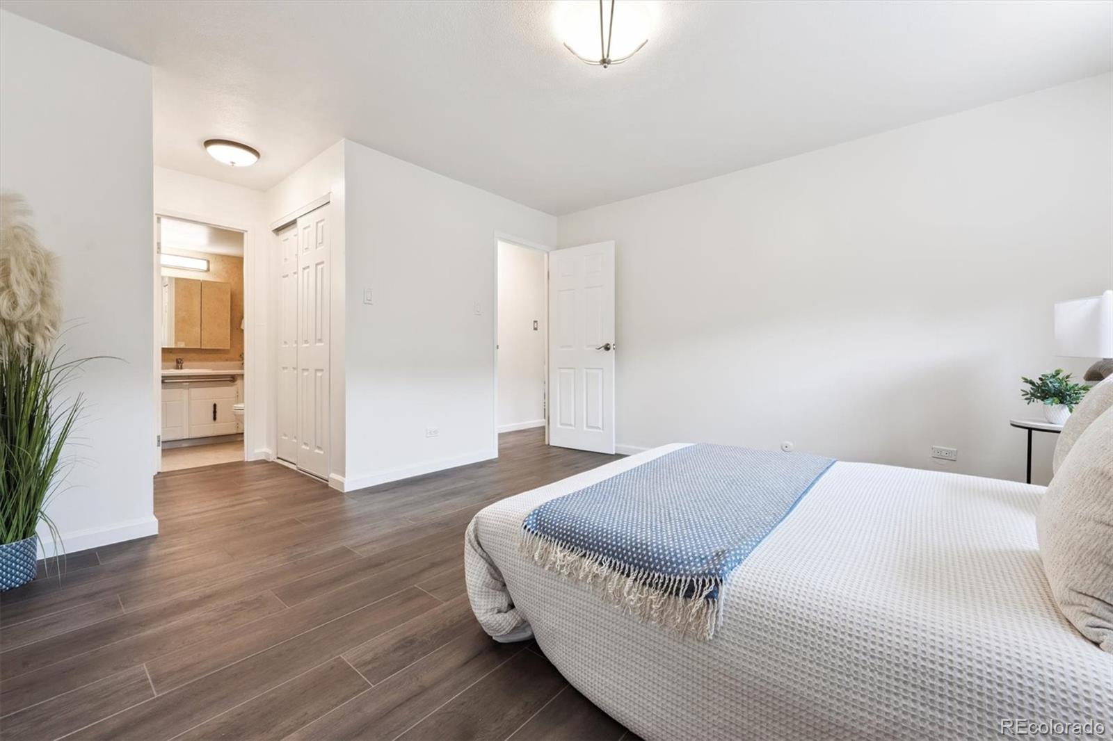 MLS Image #16 for 7801 w 35th avenue,wheat ridge, Colorado